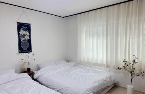 Gueui-dong Apartment | Konkuk Univ 2BR Cozy Apartment near Subway & Han-river