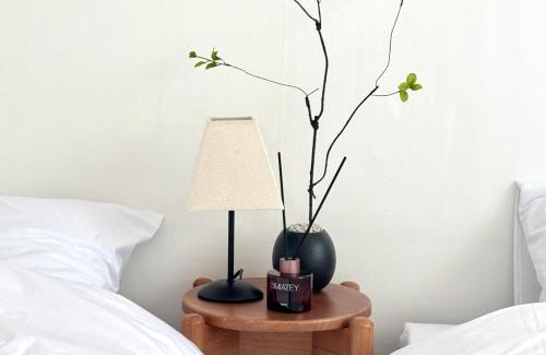 Gueui-dong Apartment | Konkuk Univ 2BR Cozy Apartment near Subway & Han-river