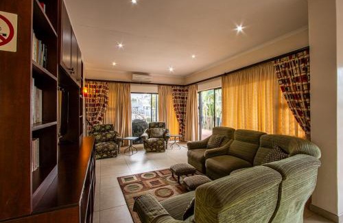 Manaba Beach House | Konrad 8