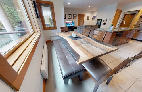Sun Peaks Condo | Kookaburra #304 Ski-in/Ski-out Private Hot Tub