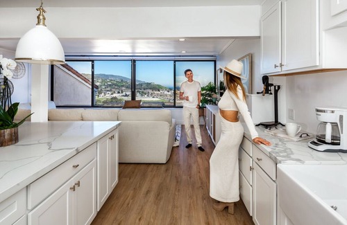 Eastern Malibu Condo | koolkondo Malibu Ocean View Getaway