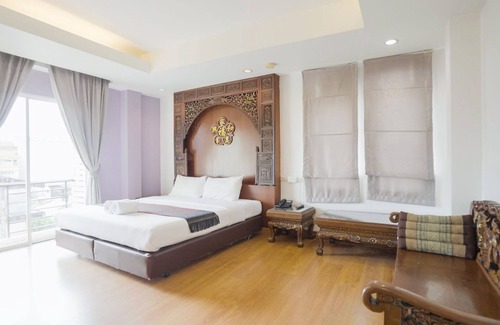 Talat Yot Hotel | Korbua House