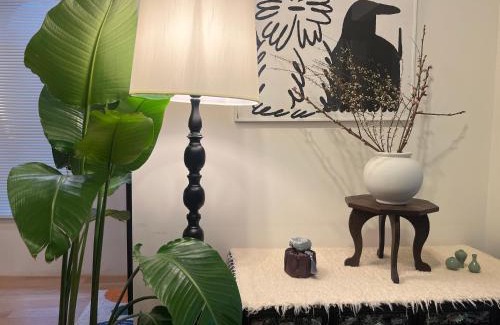 Ikseon-dong Hanok Village Apartment | Korean Traditional terrace House Paradise Shopping Center
