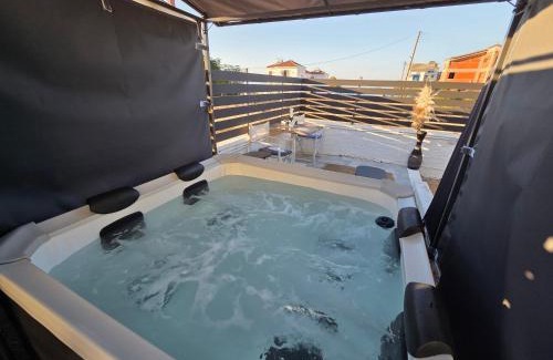 Scala Apartment | Koukounari Apartments