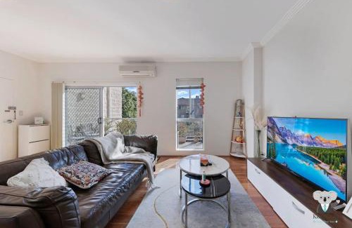 Allawah Apartment | KozyGuru | Allawah | 2 Bed Kozy APT