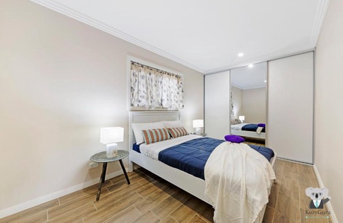 Arncliffe House | KOZYGURU Arncliffe 3 BED Begonia Cottage With FREE Parking
