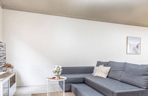 Cabramatta House | KozyGuru | Cabramatta | Spacious 3BR Townhouse