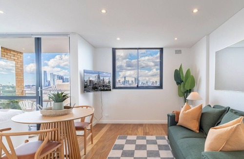 Rozelle Apartment | KozyGuru | Rozelle | Bridge View with Carpark