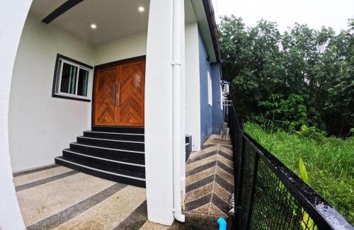 Chaweng City Center House | Krabi Top Sea Hill Villa