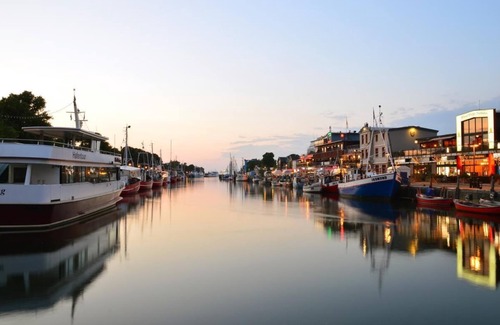 Warnemuende Apartment | Kreuzliner, 100m to the old river
