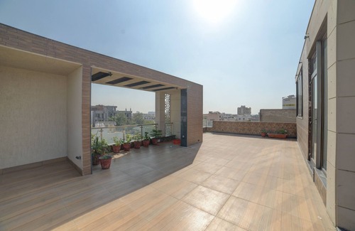 Jaipur Apartment | "Krishan kunj vacation home"Luxurious centrally located 4BHK Homestay Apartment