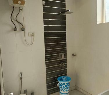 Paharganj House | Krishna Palaza