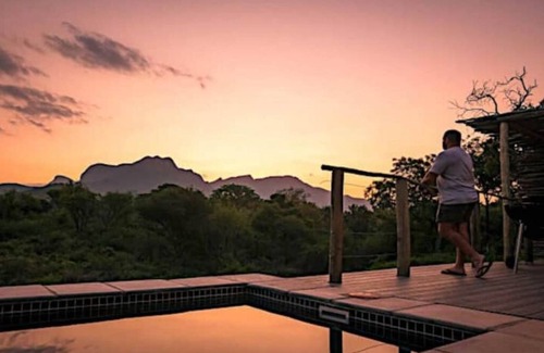 Hoedspruit Cottage | Kruger Cliffs Sunbird cottage
