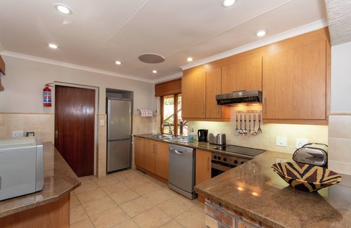 Hazyview Ski Chalet | Kruger Park Lodge Unit No. 308