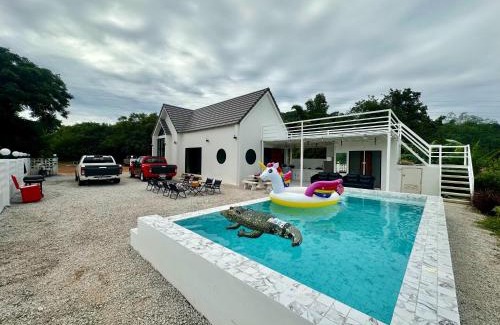 Sattahip Villa | Ksบ้านพักสัตหีบชลบุรี