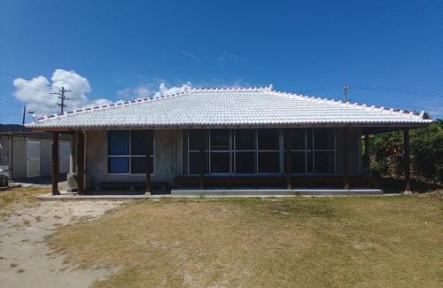 Gakiya Apartment | Kukaru クカル 伊平屋島の古民家一棟貸し