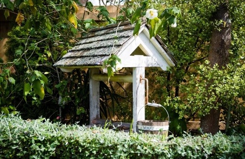 Te Awanga House | Kuku Cottage. The perfect coastal getaway.