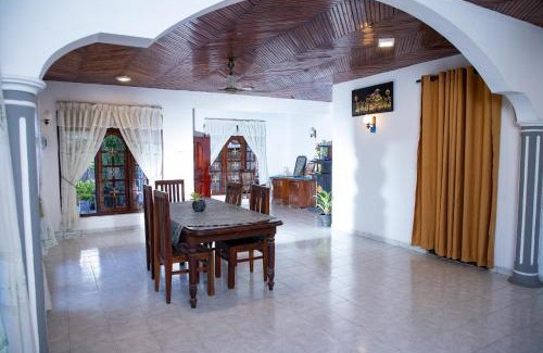 Dickwella House | Kuma House Hiriketiya