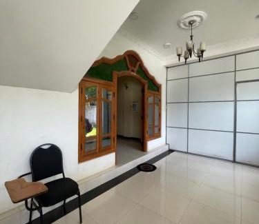 Jaffna House | Kumar inn