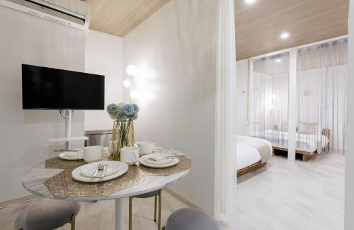 Nanbasennichimae Apartment | Kuromon Central Self Inn 201 KI21
