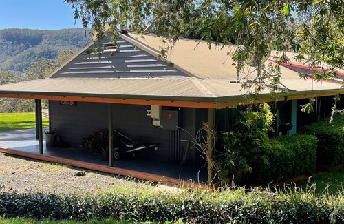 Kangaroo Valley House | Kurraba - Family friendly country escape with pool