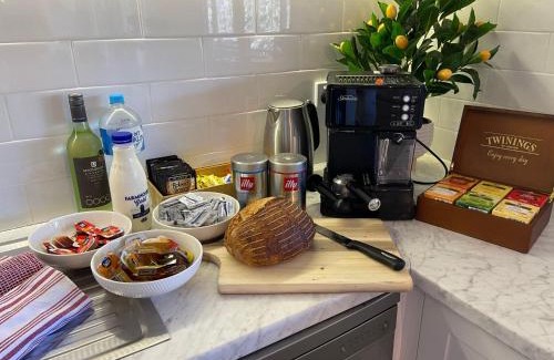 Kurrajong Apartment | Kurrajong Holiday House - 1 Bedroom apartment