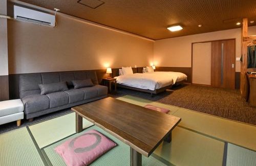 Aizuwakamatsu Hotel | Kutsurogijyuku Shintaki