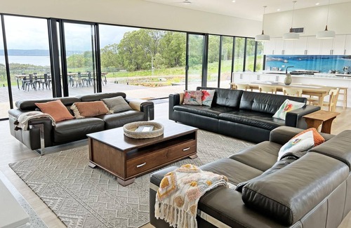 Hay House | Kwoorabup Views: Luxury home with inlet views