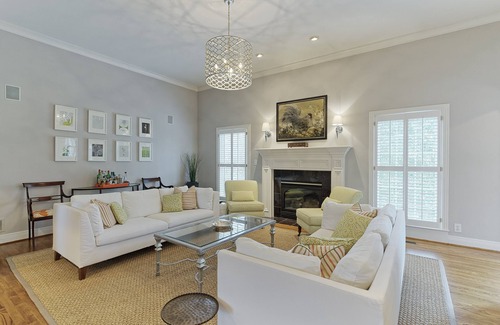 Buechel House | KY Derby & PGA : Gorgeous 4-Bedroom St. Matthews Home, Conveniently Located