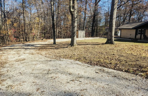 Buchanan House | KY Lake Area, Fully Remodeled, Boat Friendly!