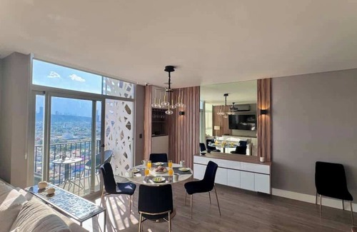 Monterrey Centro Apartment | Kyo Aluna 2002 Luxurious Apartment