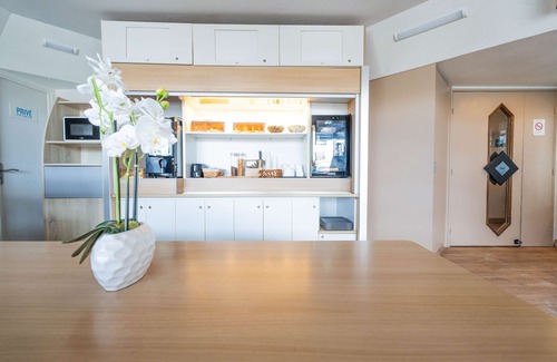 Brignoles Hotel | Kyriad Direct Brignoles - Provence Verte