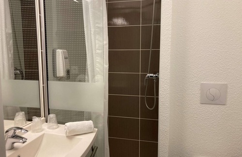 Dol-de-Bretagne Hotel | Kyriad Dol de Bretagne