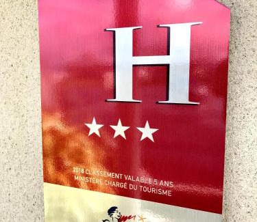 Dol-de-Bretagne Hotel | Kyriad Dol-de-Bretagne