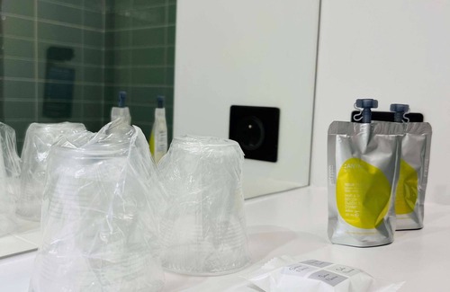 Vitrolles Hotel | Kyriad Marseille - Vitrolles Aéroport