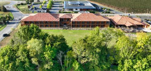 Boulazac-Isle-Manoire Hotel | KYRIAD Périgueux - Boulazac