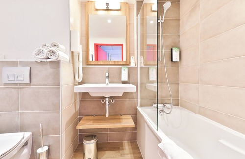 Pontarlier Hotel | Kyriad Pontarlier