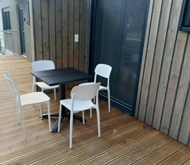 Hohenweiler Apartment | Ländle Lodge, Ferienwohnung nahe Bregenz, Lindau und Bodensee