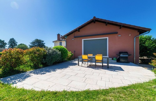 Julienas Villa | L'échappée Beaujolaise