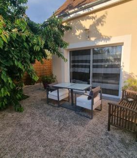 Moret-Loing-et-Orvanne House | L'écluse d'Episy-Havre romantique avec spa