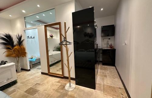 Saint-Avertin Apartment | L'Écrin de l'Amour