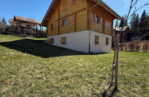 Premanon Ski Chalet | L'écrin des Epicèas chalet sleeps 9