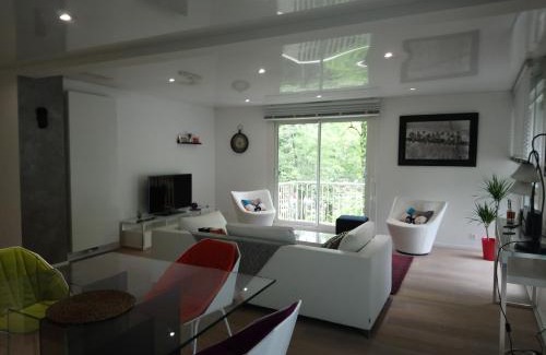 Grillaud - Proce Apartment | L’Écrin du Parc proche centre ville (avec parking)