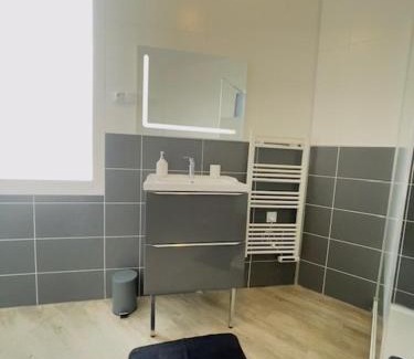 Liberation Apartment | L'élégant de la Bascule - 4 Voyageurs - WIFI