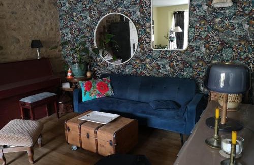 Saint-Pierre-Langers House | L'étable buissonnière