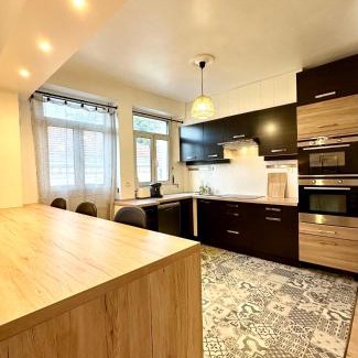 Mont-de-Marsan Apartment | L'Évasion - Centre-Ville & Garage Privé