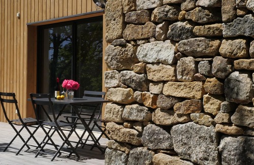 Payzac House | L'ôlive, 4-person gîte with swimming pool