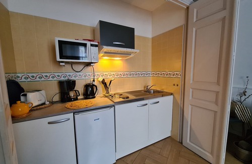 Tautavel Apartment | L'ABRI SOUS ROCHE - GÎTE CÔTE VERMEILLE