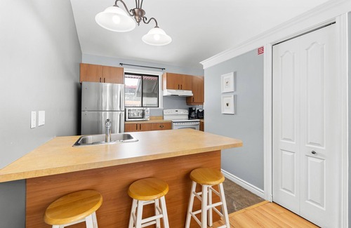 Stoneham Condo | L'Adirondacks