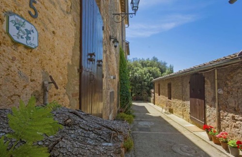 Simignano Apartment | L'Agrifoglio by Interhome